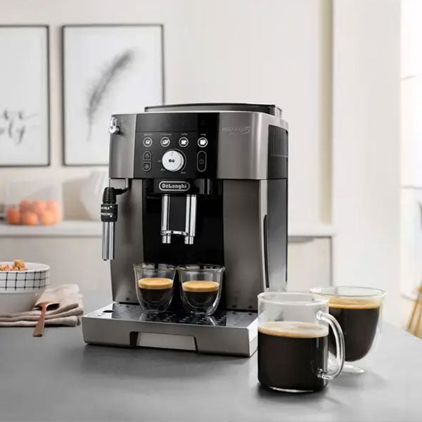 De'Longhi ECAM250.23.SB MAGNIFICA S SMART Bean To Cup Fully Automatic (Silver & Black)