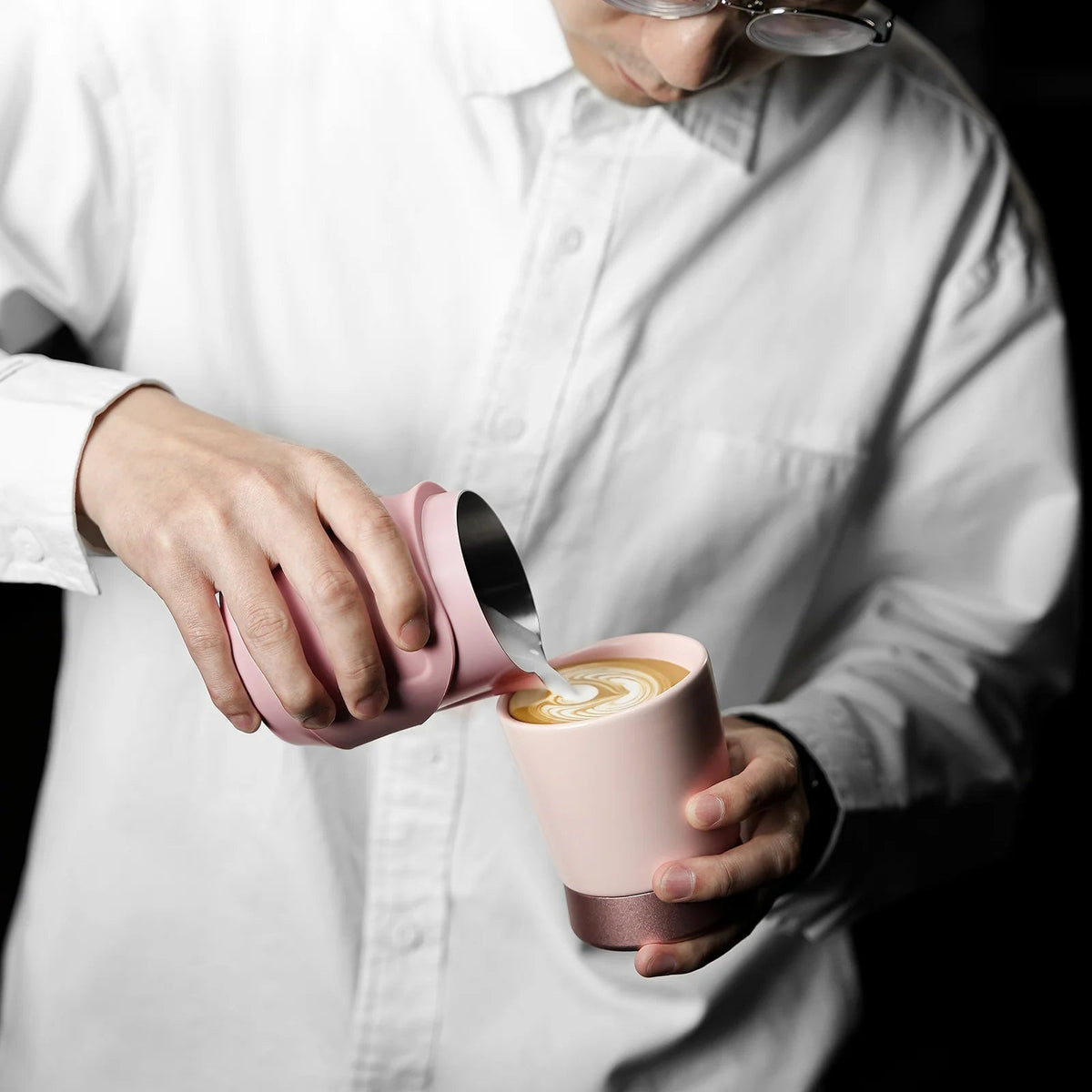 MHW-3Bomber GT Milk Pitcher Handle-less, 400ML Pink